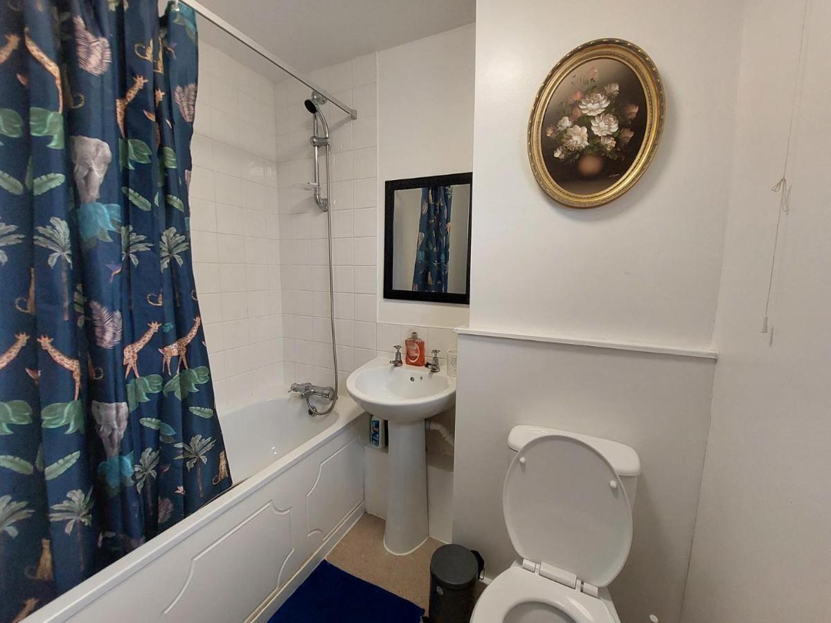 Lovely 2-Bed House In The Heart Of Woodhouse Leeds Leeds  Zewnętrze zdjęcie