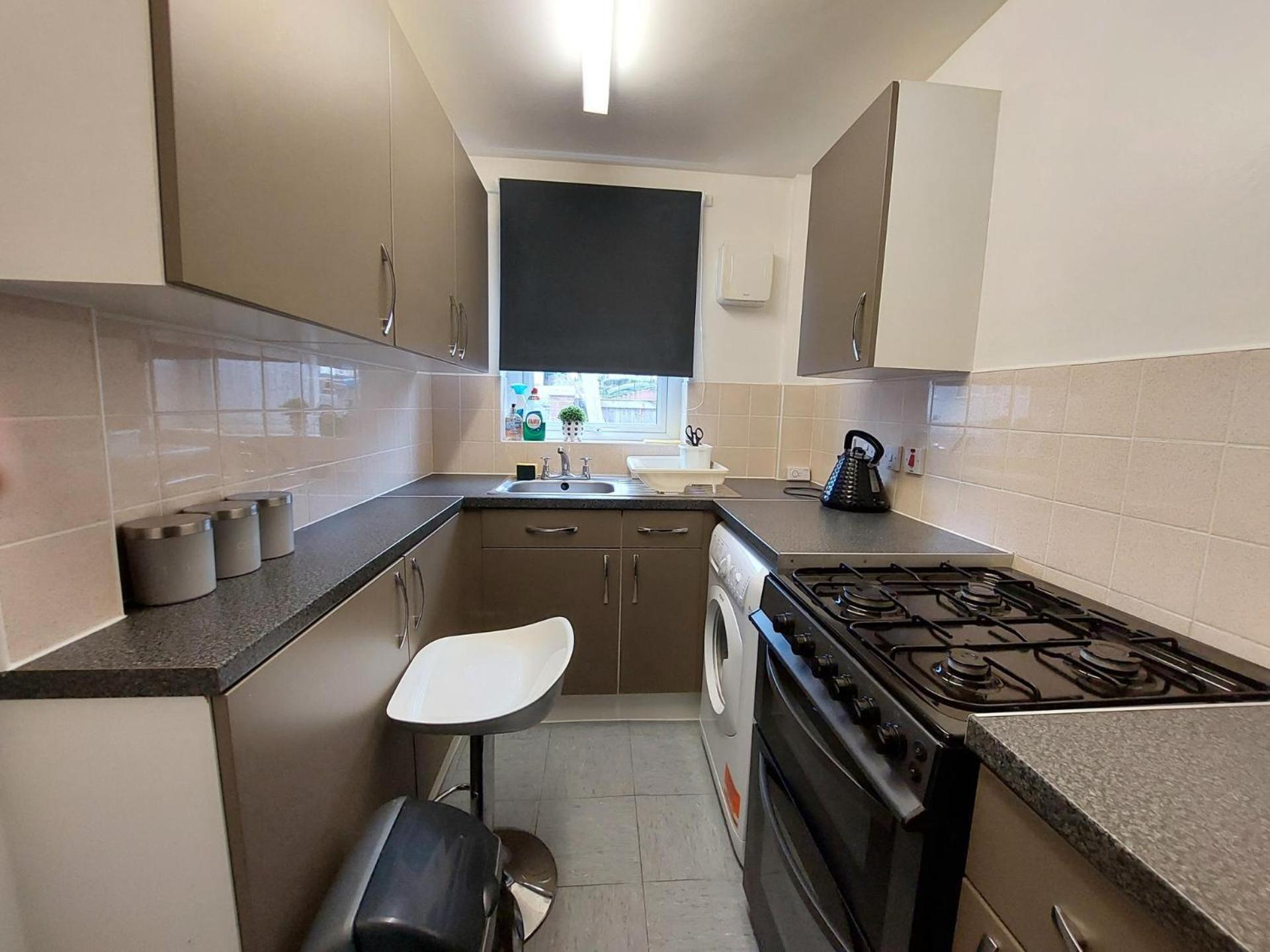 Lovely 2-Bed House In The Heart Of Woodhouse Leeds Leeds  Zewnętrze zdjęcie