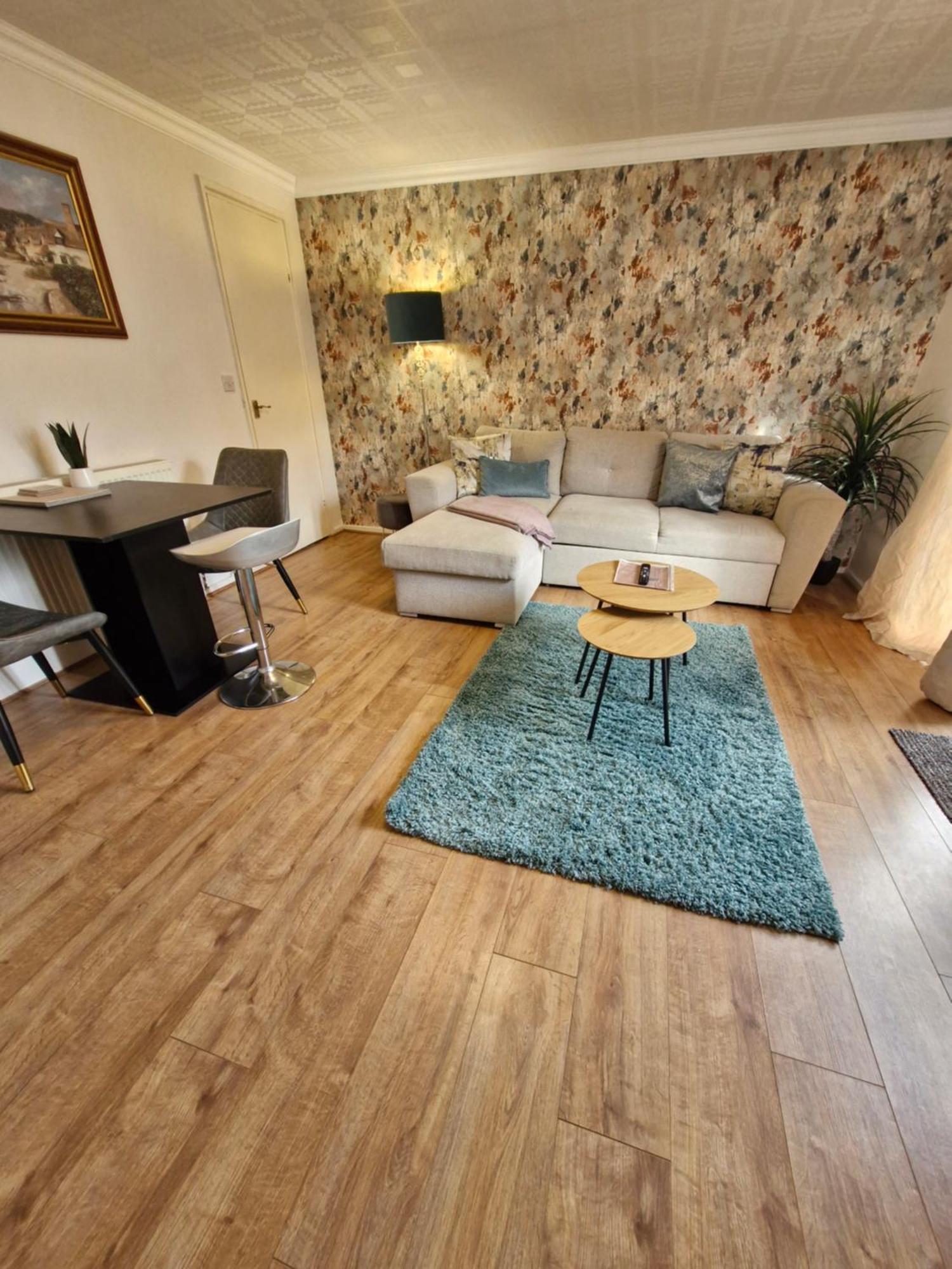 Lovely 2-Bed House In The Heart Of Woodhouse Leeds Leeds  Zewnętrze zdjęcie